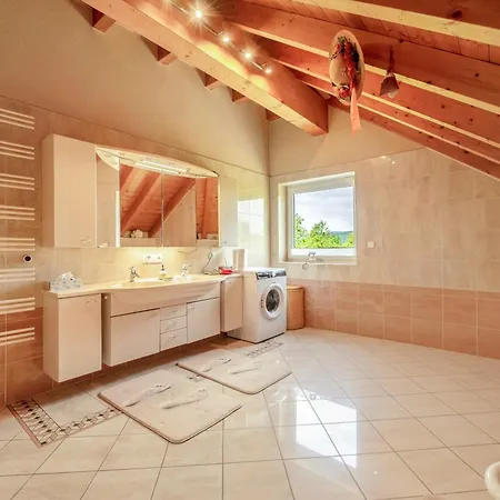 Haus Emanuel Apartamento